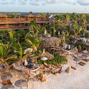 Kanan Treehouse, Rooftop, Club & - Adults Only *** Tulum